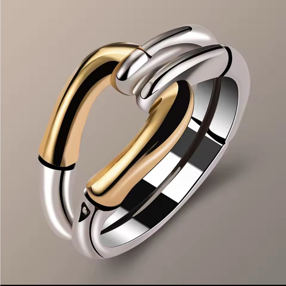Chic Gold and Silver Women's Ring